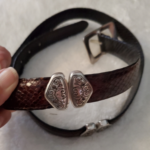 Brown and Black Switchable Belt - Picture 3 of 4